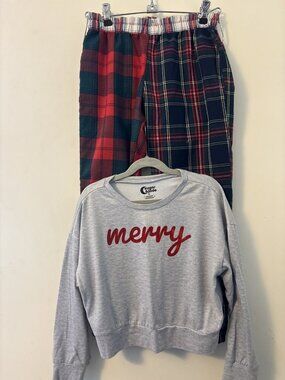 Sugar & Jade Girls Merry Sweatshirt & Plaid Jogger Pajama Set, M (10)